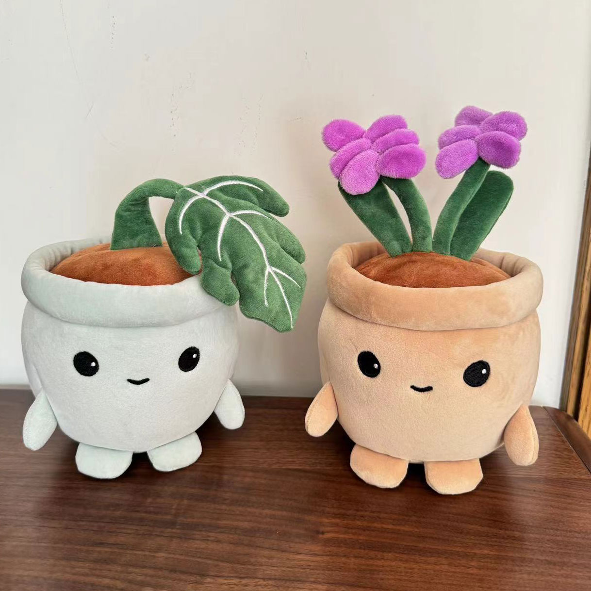 ตุ๊กตาต้นมอนสเตอร่าในกระถางสุด - Gardening Tools Cute บทวิจารณ์และราคา