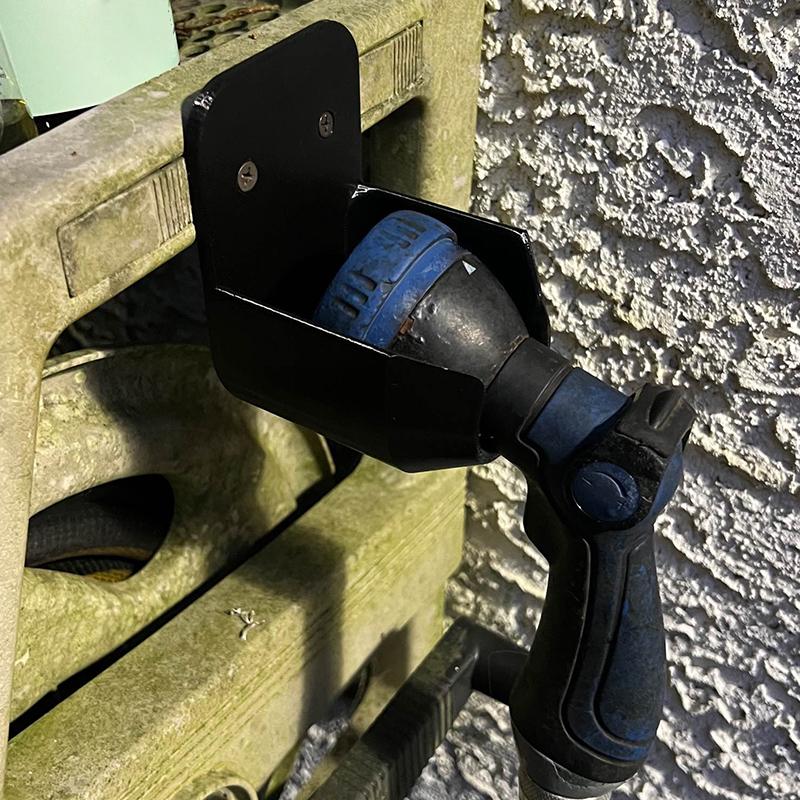 ขายึดหัวฉีดน้ำสำหรับติดผนัง พร - Gardening Tools Storage บทวิจารณ์และราคา